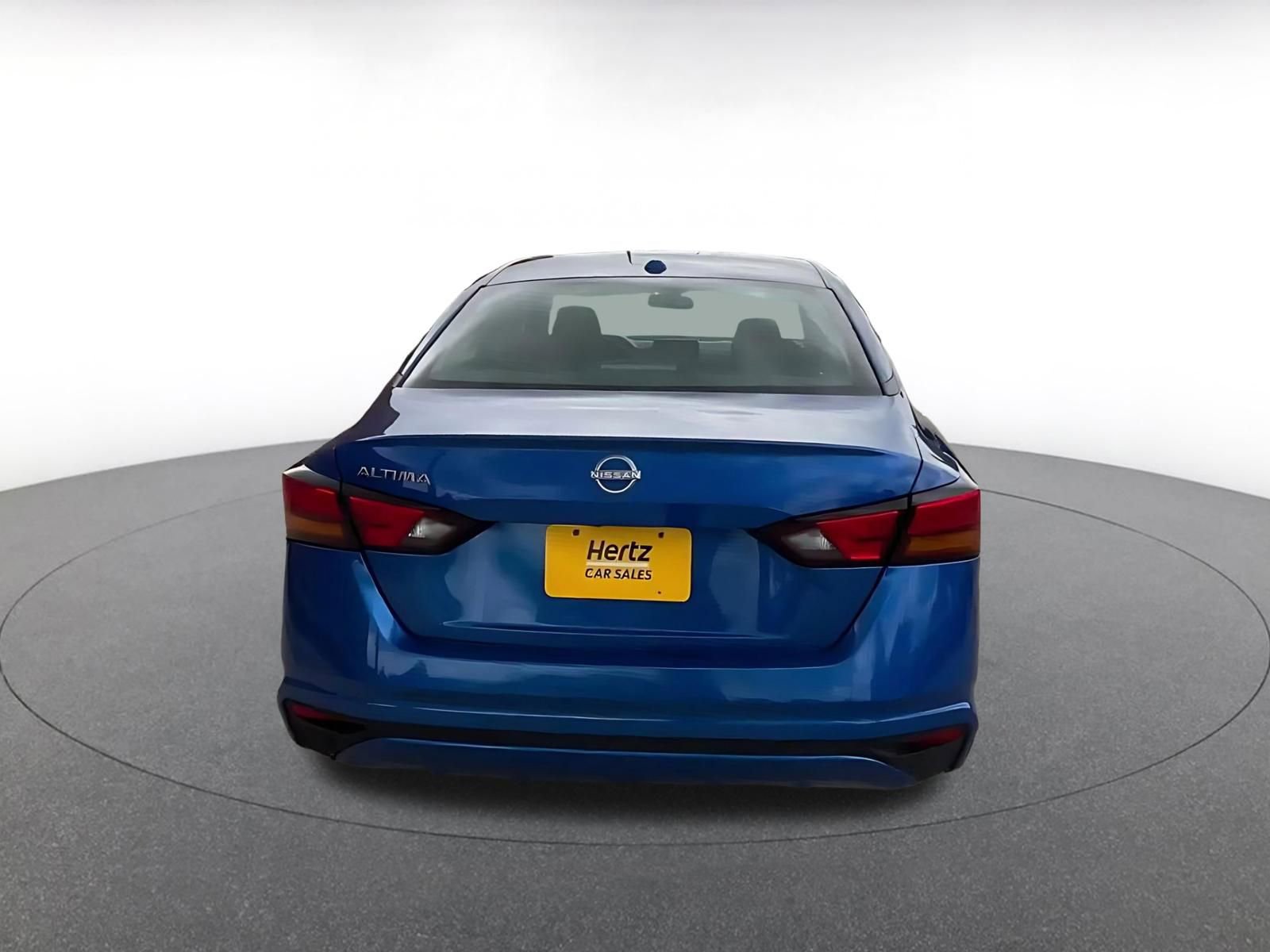 Thumbnail: 2025 Nissan Altima - 12