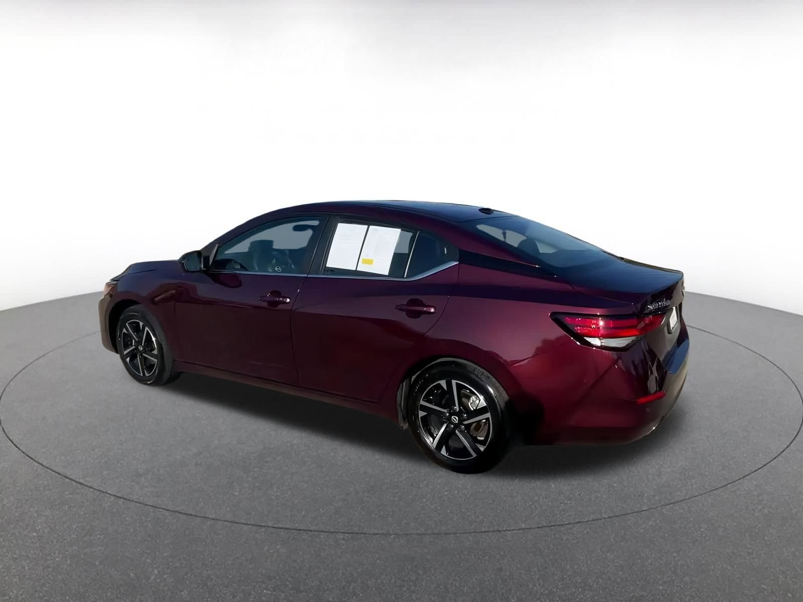 Thumbnail: 2024 Nissan Sentra - 9