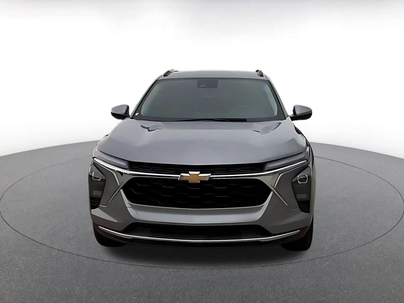 Thumbnail: 2025 Chevrolet Trax - 4