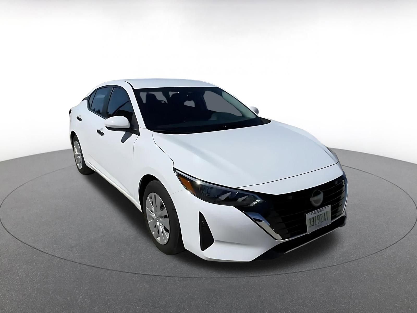 Thumbnail: 2025 Nissan Sentra - 3