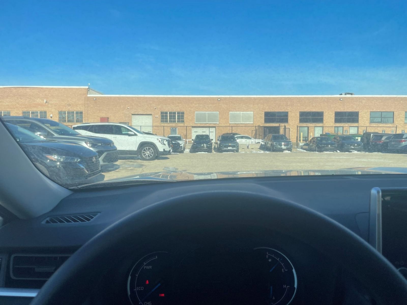 Thumbnail: 2025 Toyota RAV4 - 34