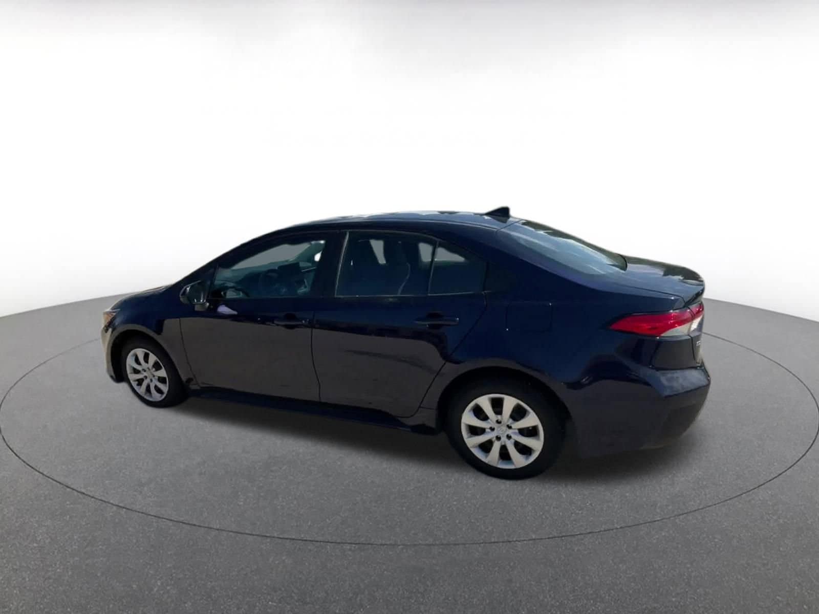 Thumbnail: 2024 Toyota Corolla - 10