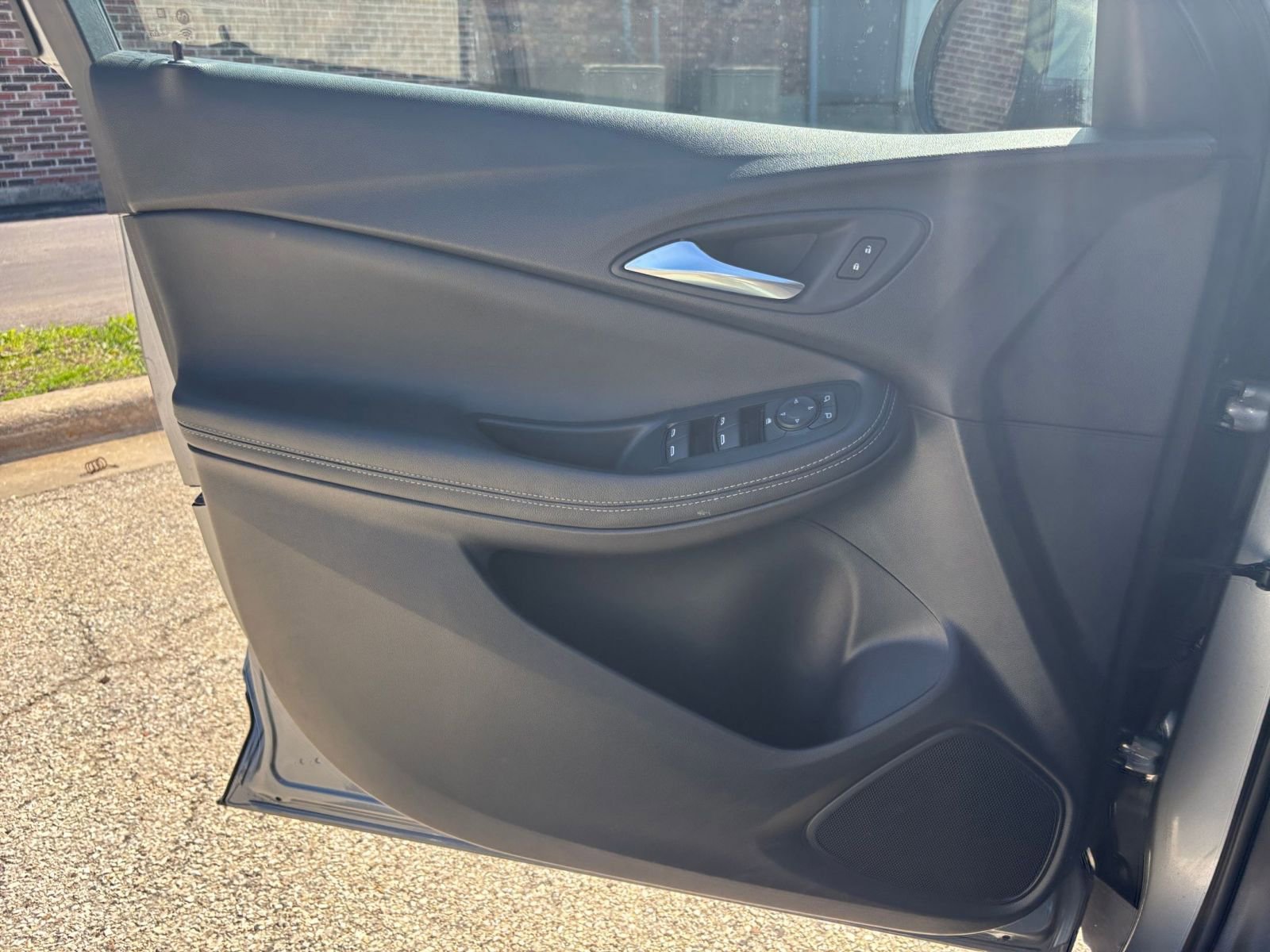 Thumbnail: 2025 Buick Encore GX - 18