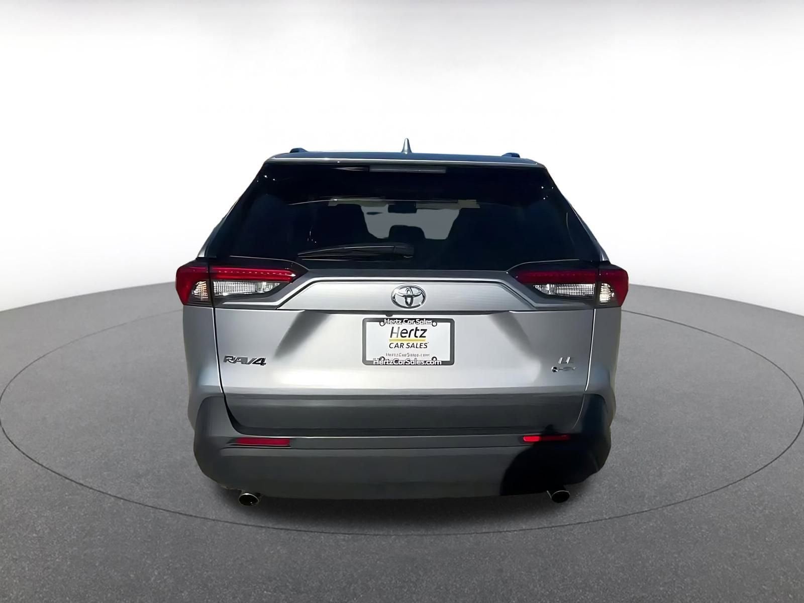 Thumbnail: 2025 Toyota RAV4 - 12