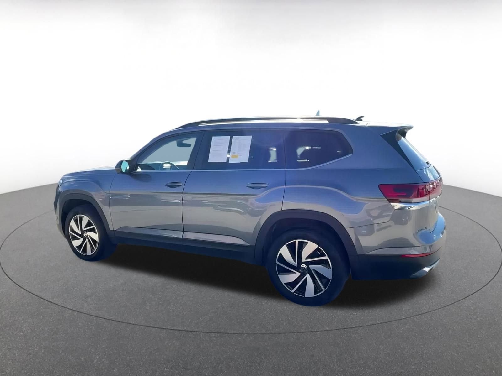 Thumbnail: 2025 Volkswagen Atlas - 10