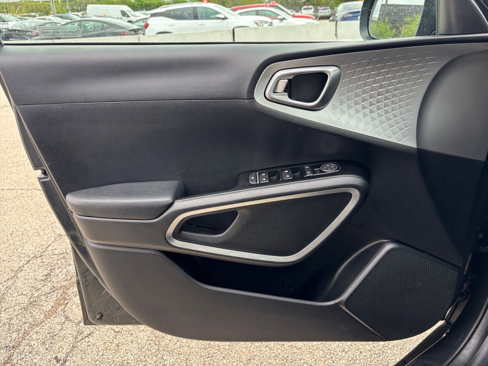 Thumbnail: 2025 Kia Soul - 18