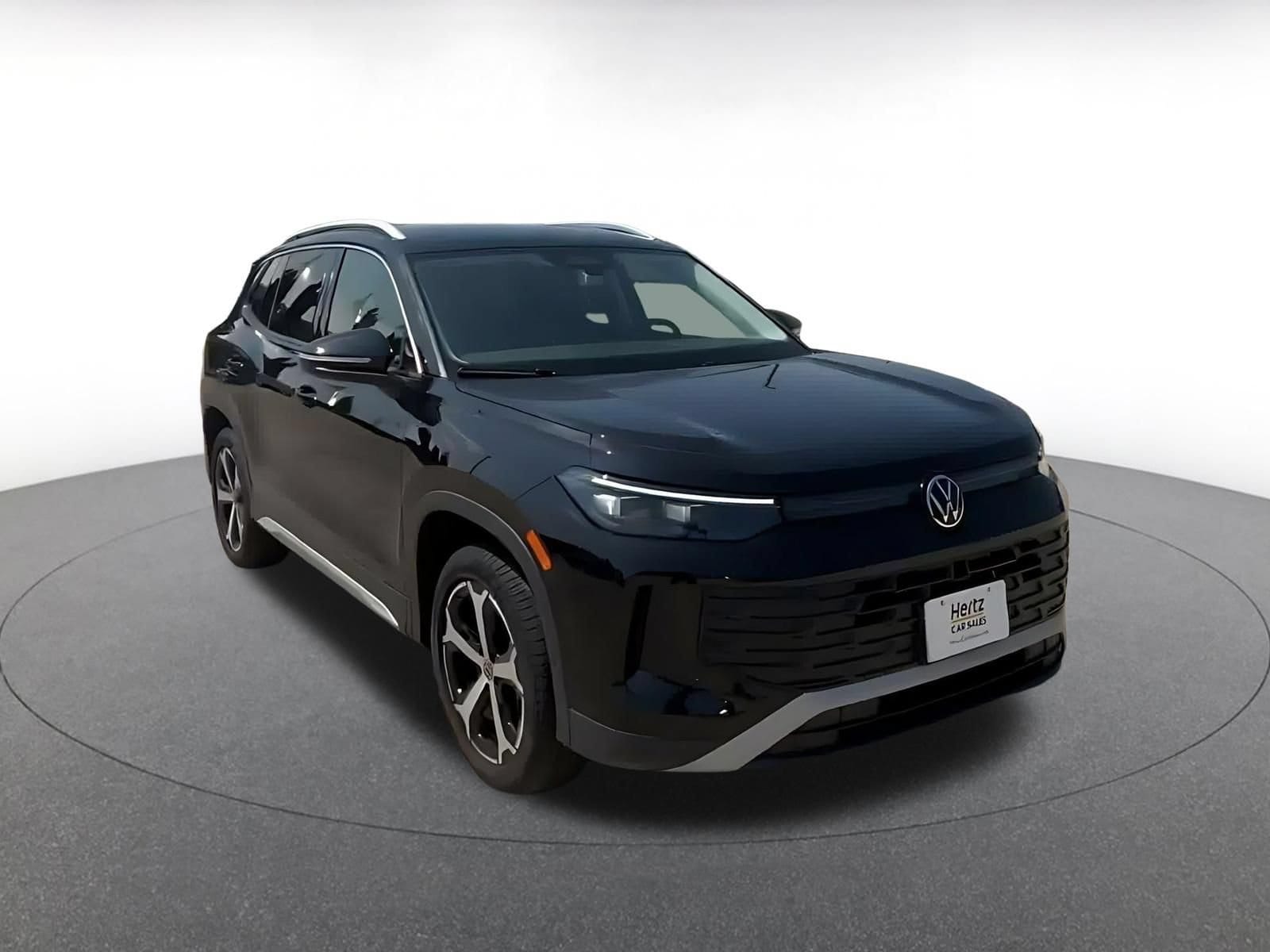 Thumbnail: 2026 Volkswagen Tiguan - 3