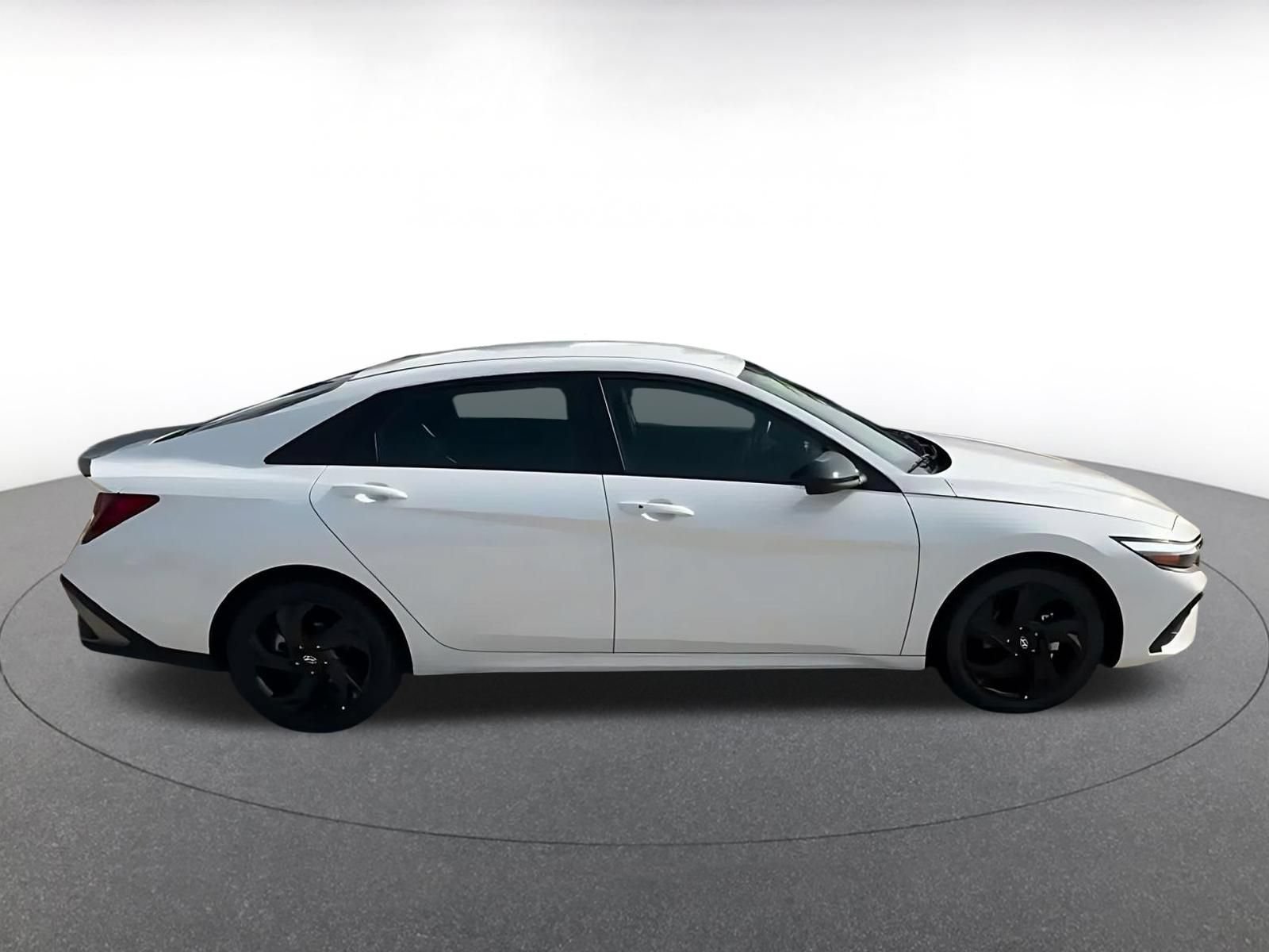 Thumbnail: 2026 Hyundai Elantra - 15