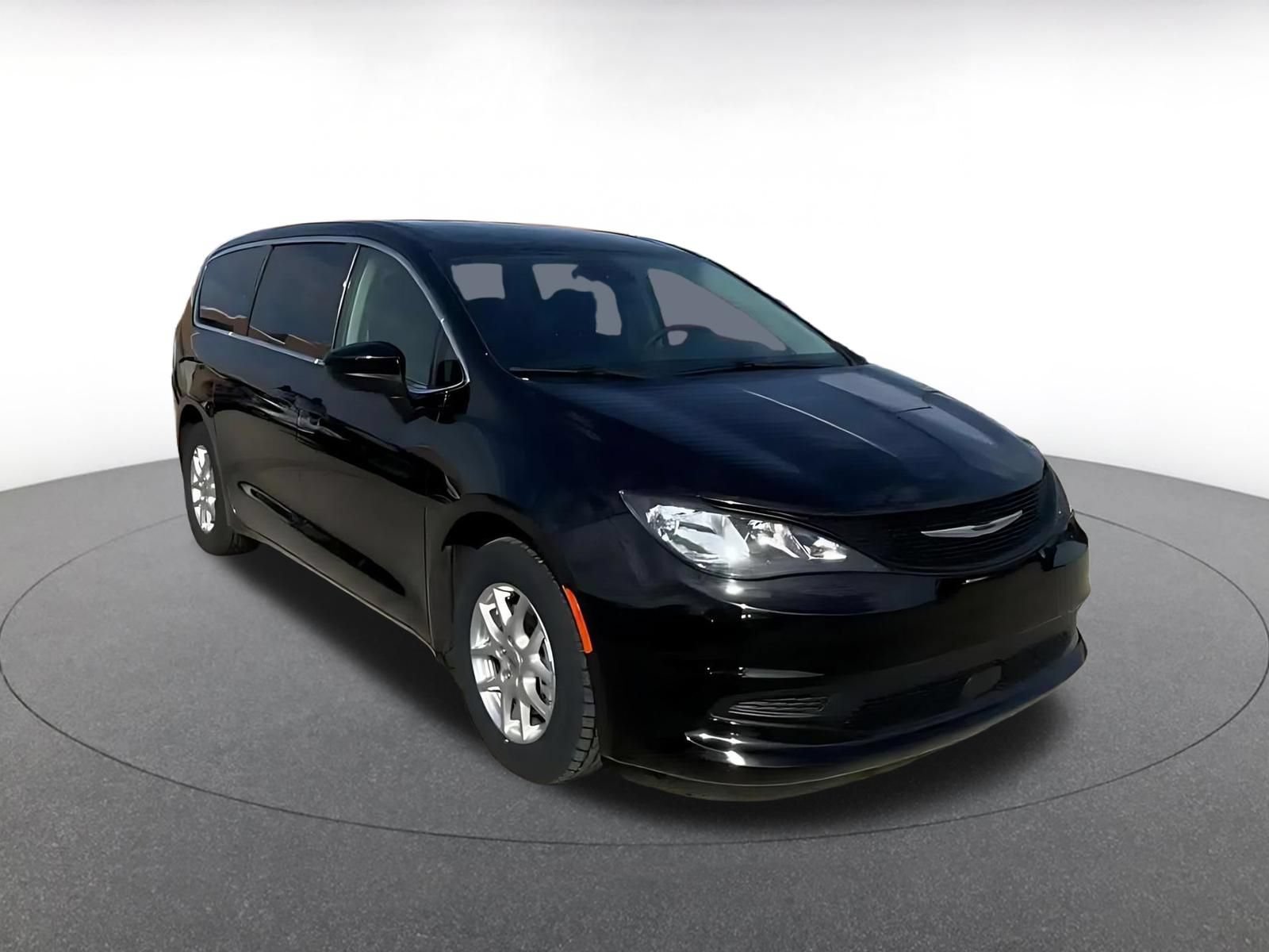 Thumbnail: 2024 Chrysler Voyager - 3
