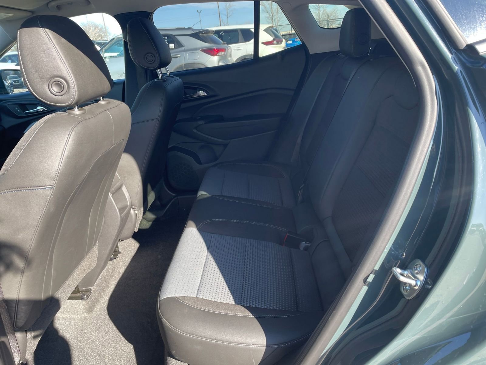 Thumbnail: 2025 Chevrolet Trax - 25