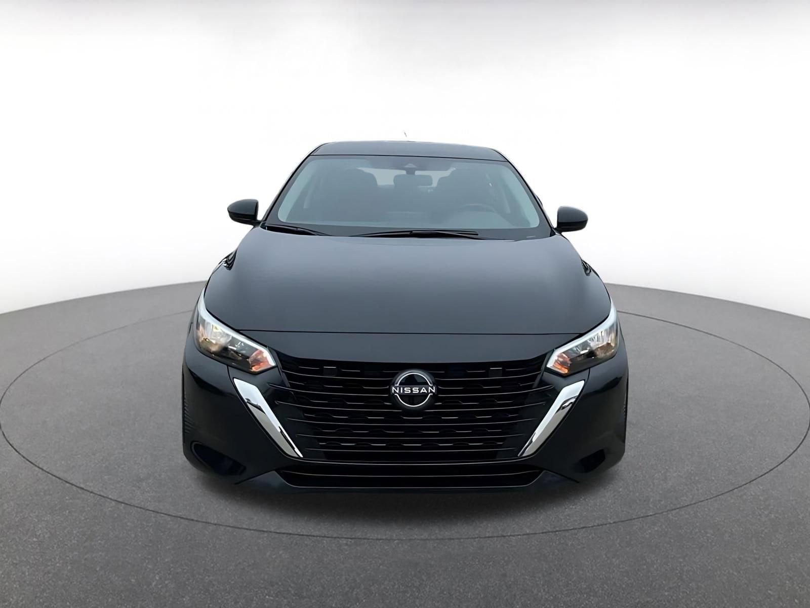 Thumbnail: 2025 Nissan Sentra - 4