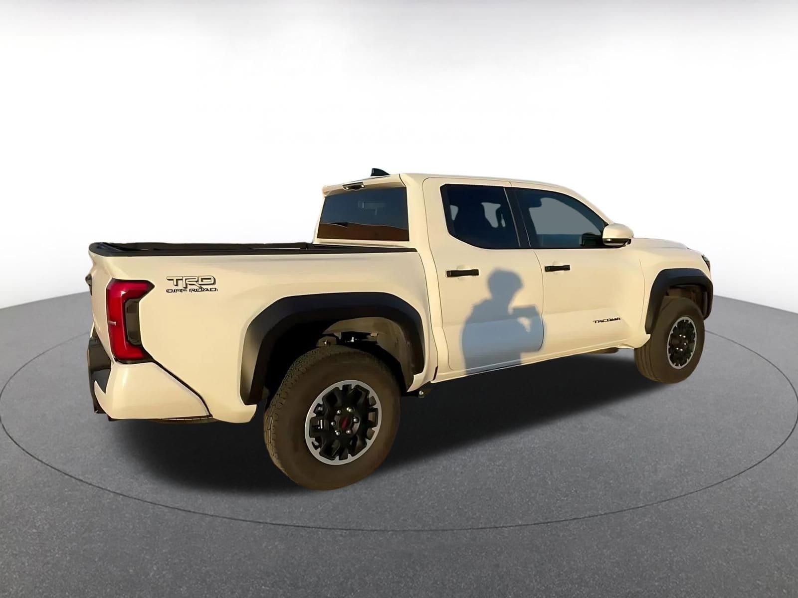 Thumbnail: 2025 Toyota Tacoma - 14