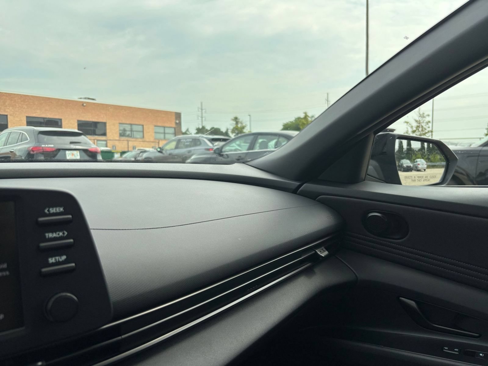 Thumbnail: 2026 Hyundai Elantra - 32