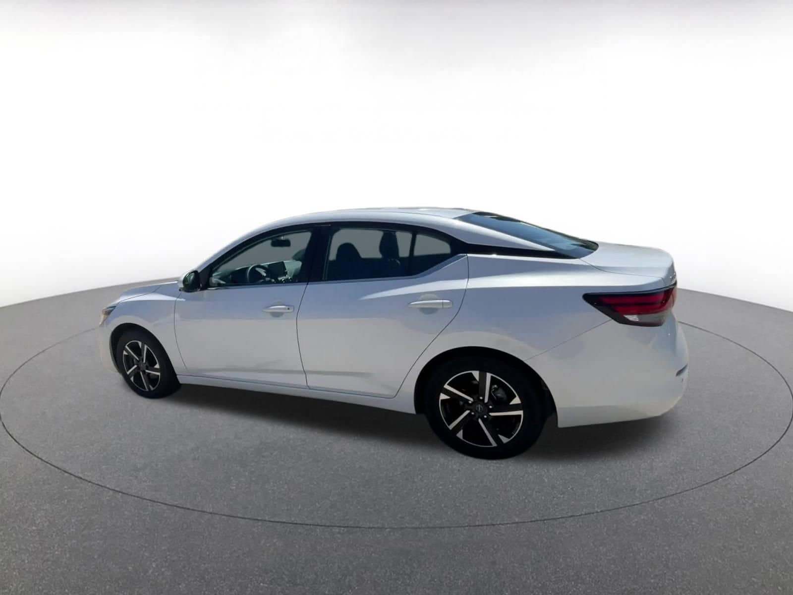 Thumbnail: 2024 Nissan Sentra - 12