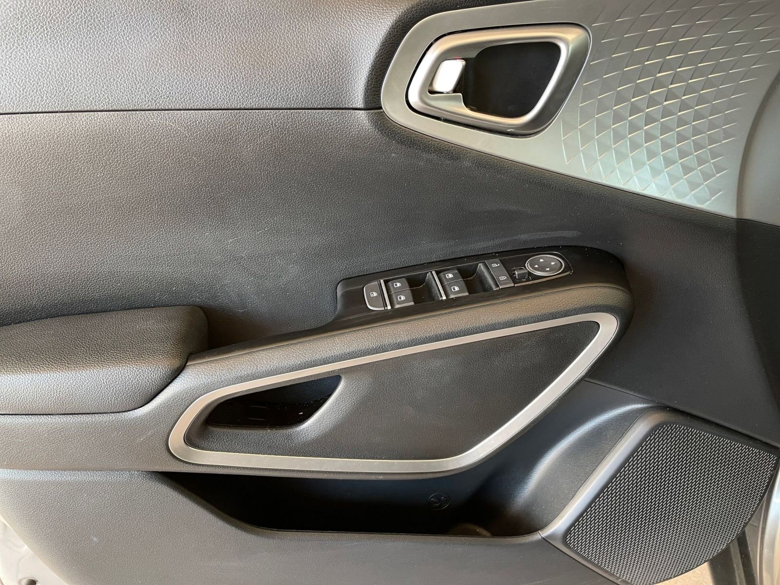 Thumbnail: 2025 Kia Soul - 20