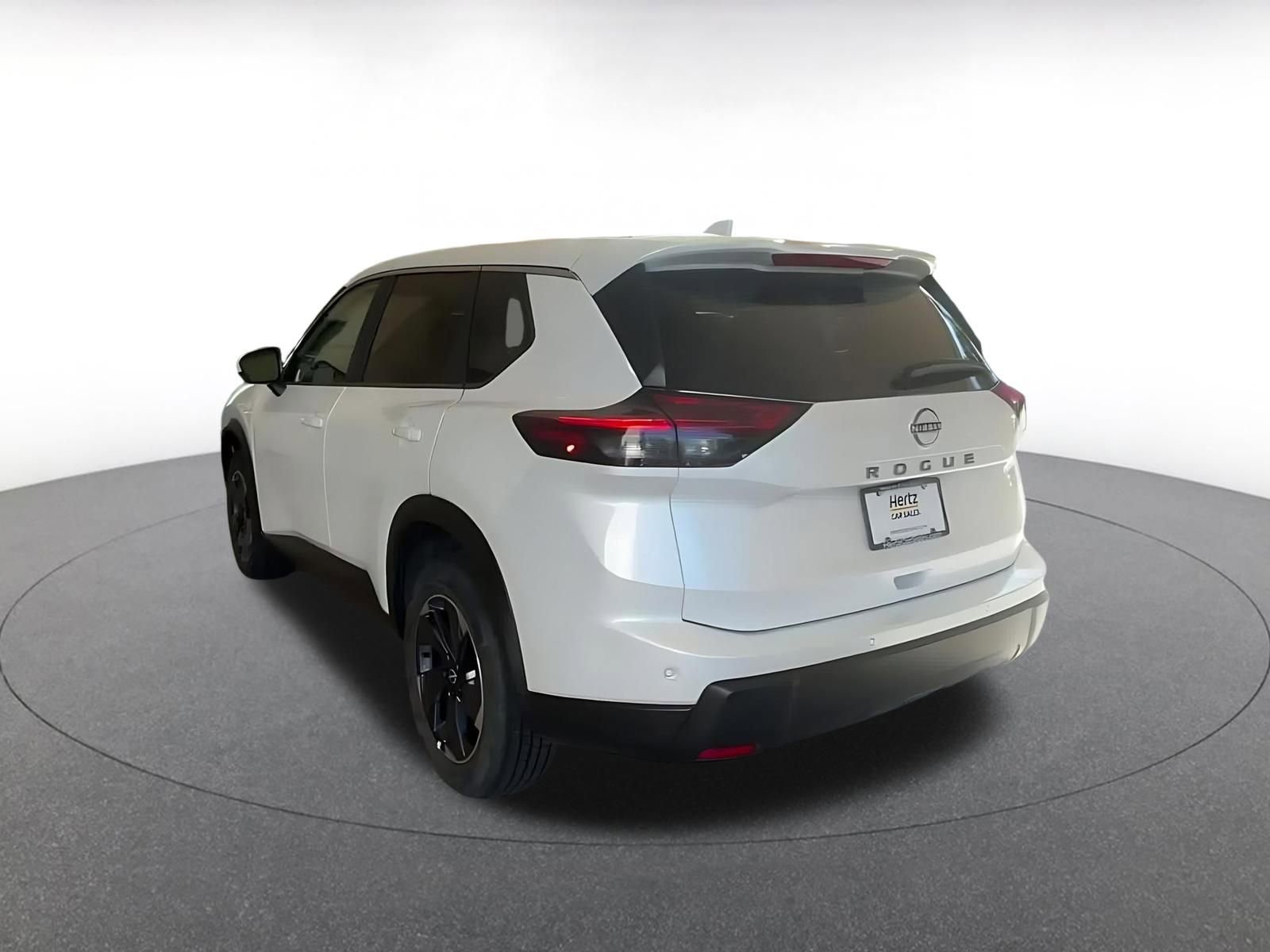 Thumbnail: 2025 Nissan Rogue - 11