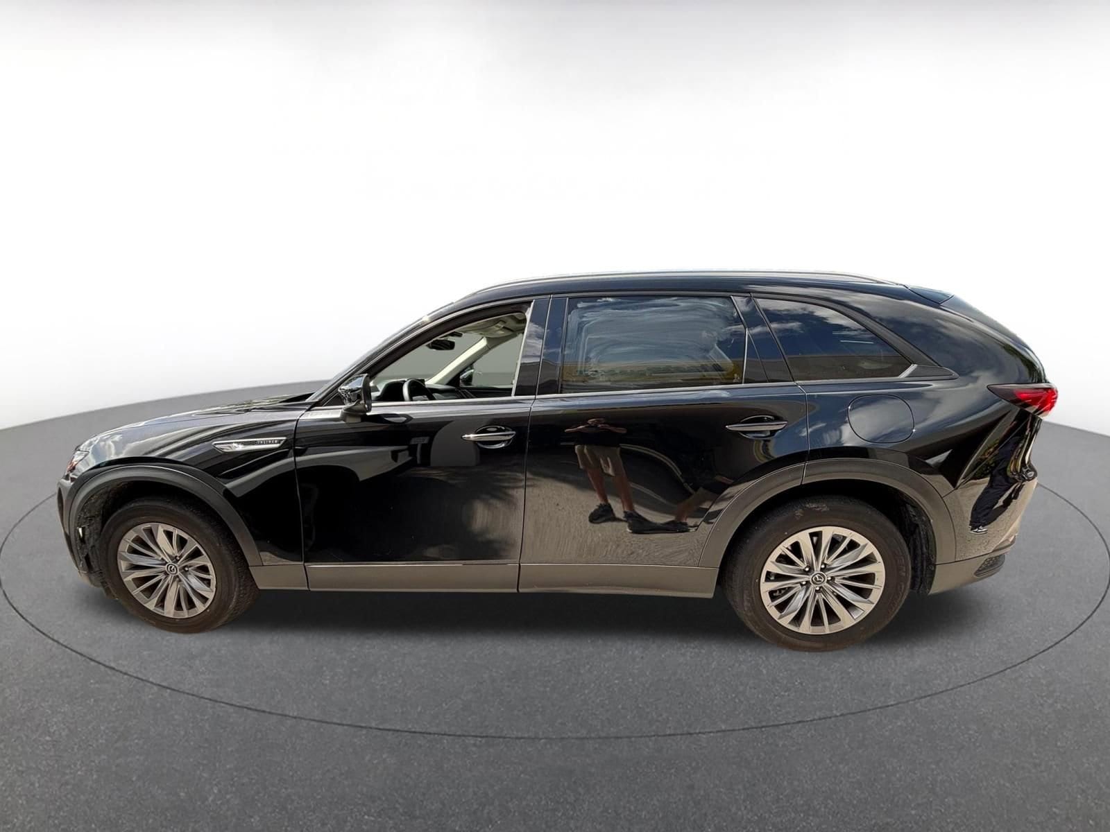 Thumbnail: 2025 Mazda CX-90 - 4