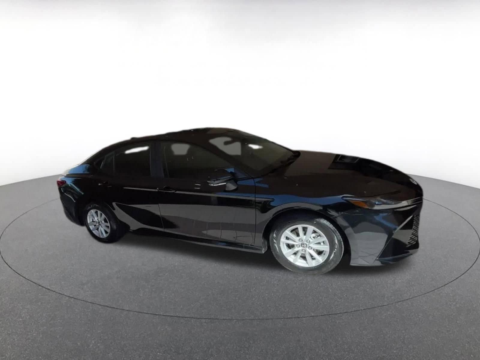 Thumbnail: 2025 Toyota Camry - 2