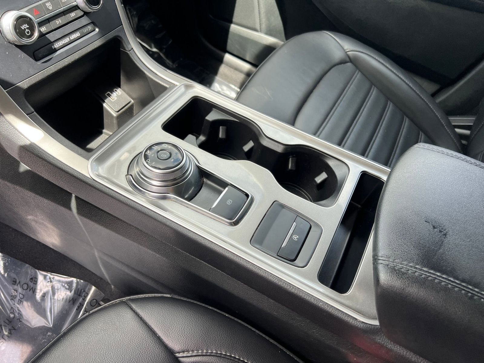 2023 Ford Edge SEL 30