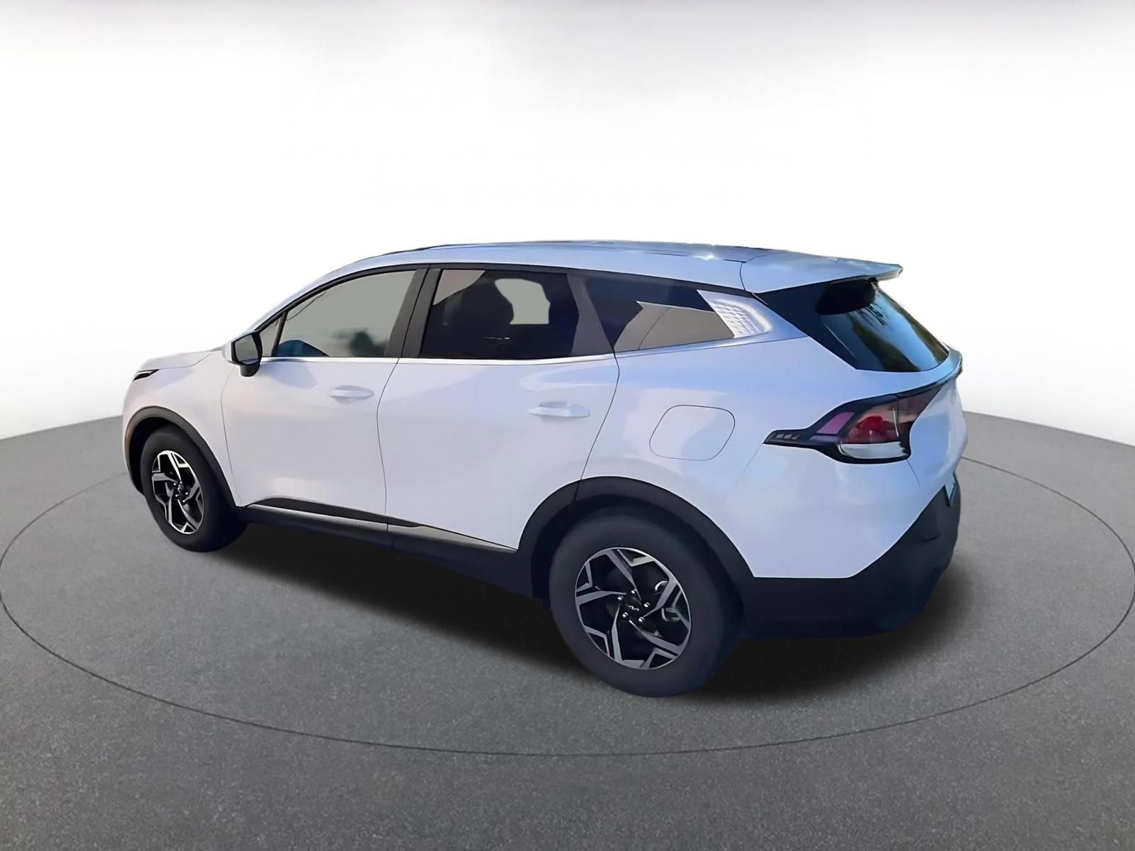 Thumbnail: 2025 Kia Sportage - 10