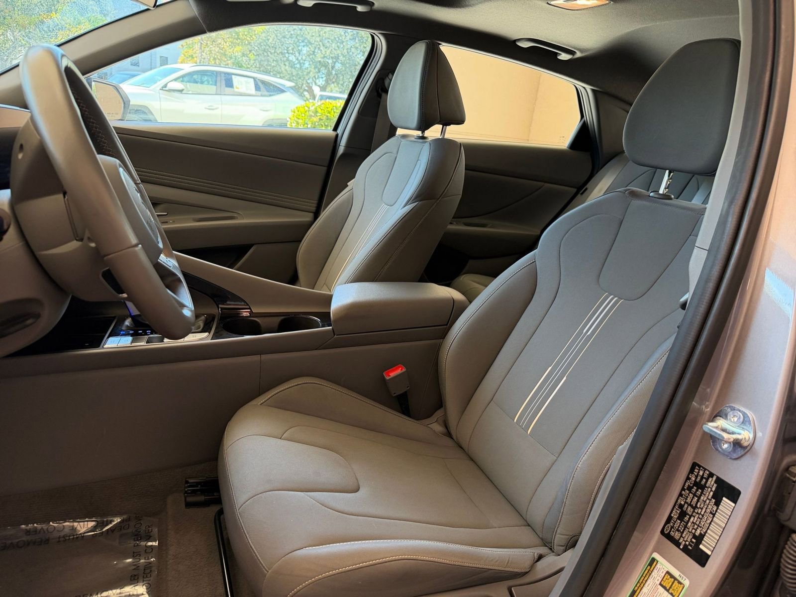 Thumbnail: 2025 Hyundai Elantra - 21