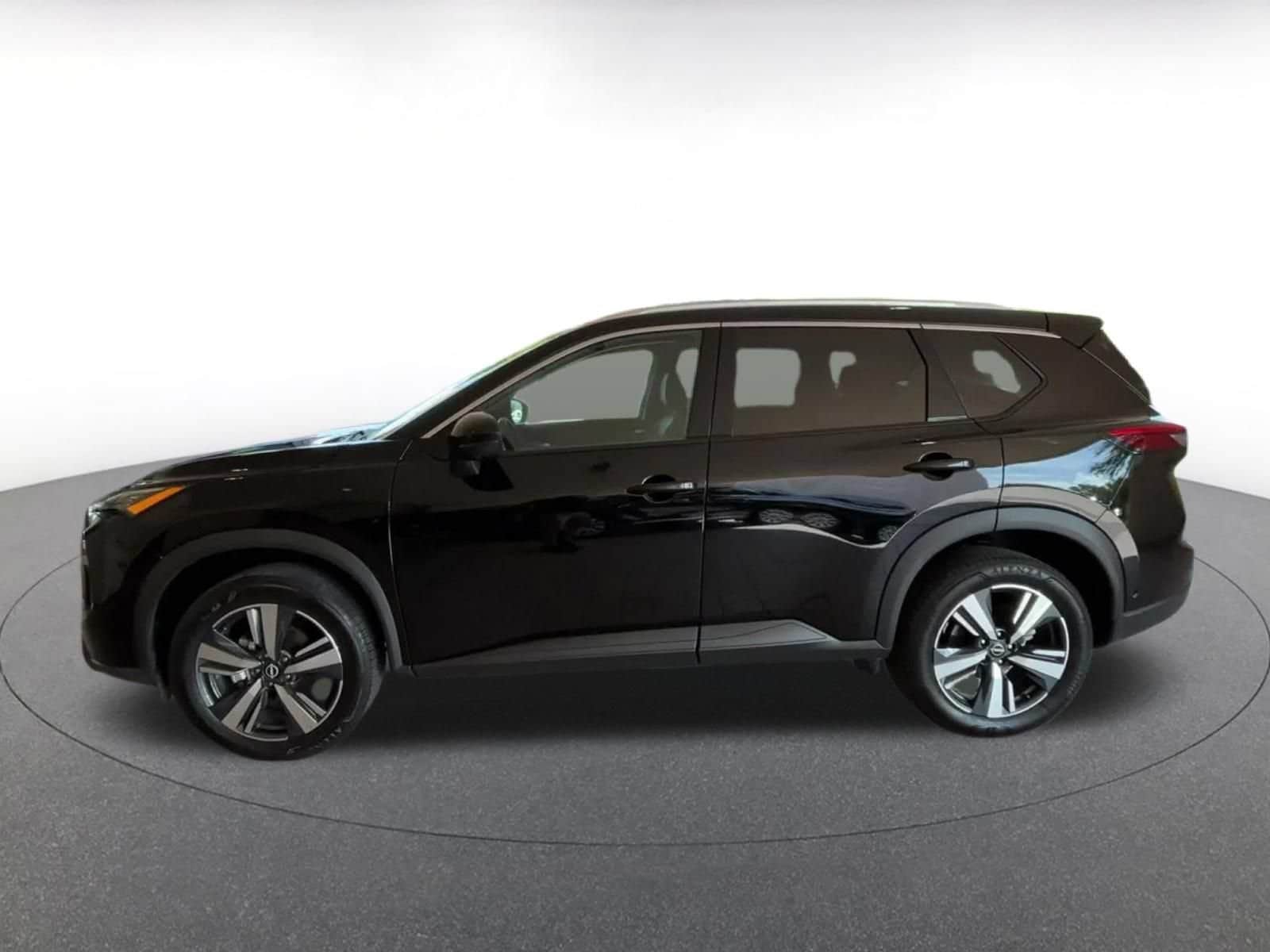 Thumbnail: 2026 Nissan Rogue - 9