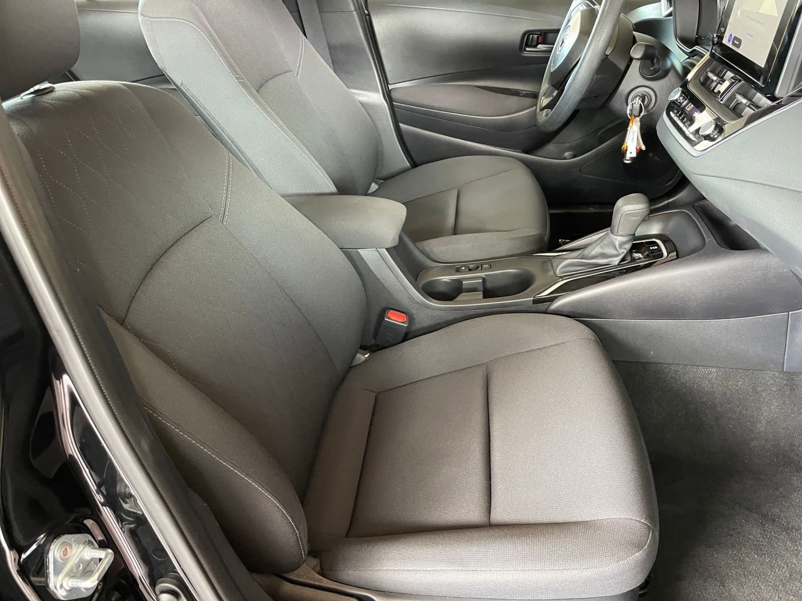 Thumbnail: 2025 Toyota Corolla - 34