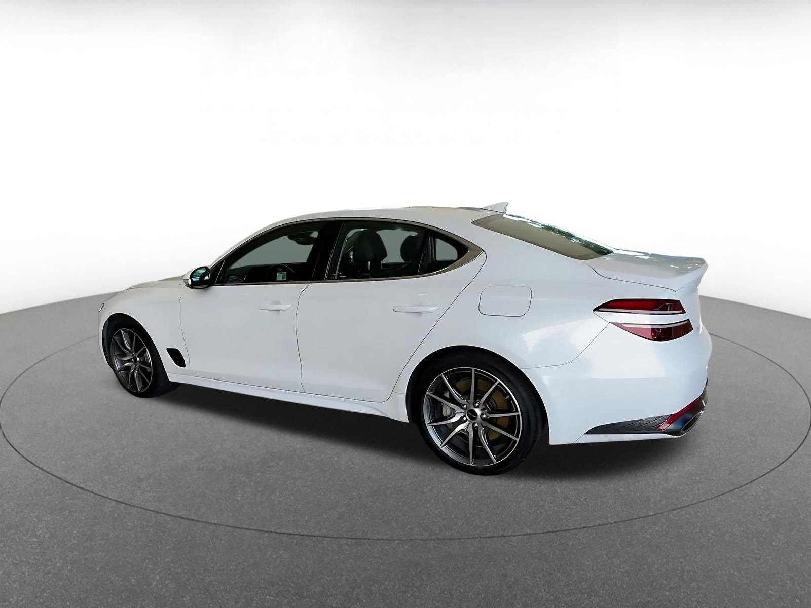 Thumbnail: 2025 Genesis G70 - 10