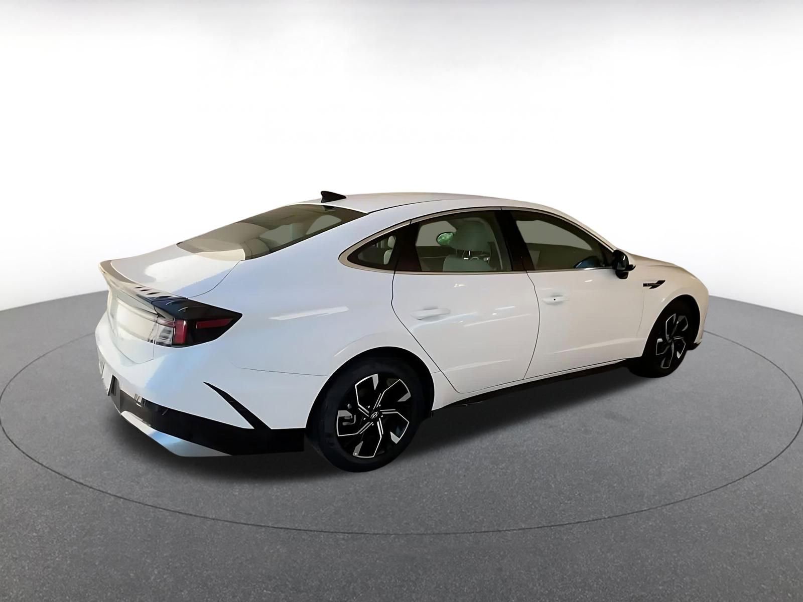 Thumbnail: 2025 Hyundai Sonata - 15