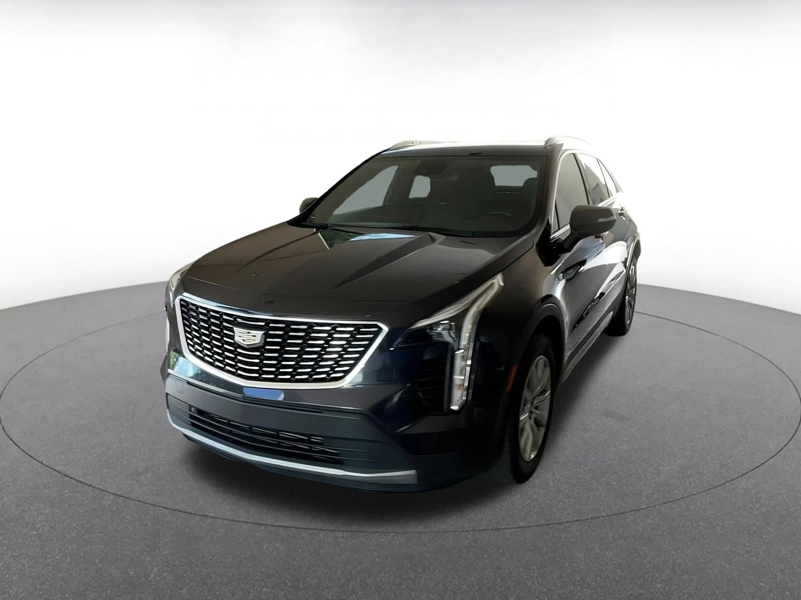 Thumbnail: 2023 Cadillac XT4 - 7