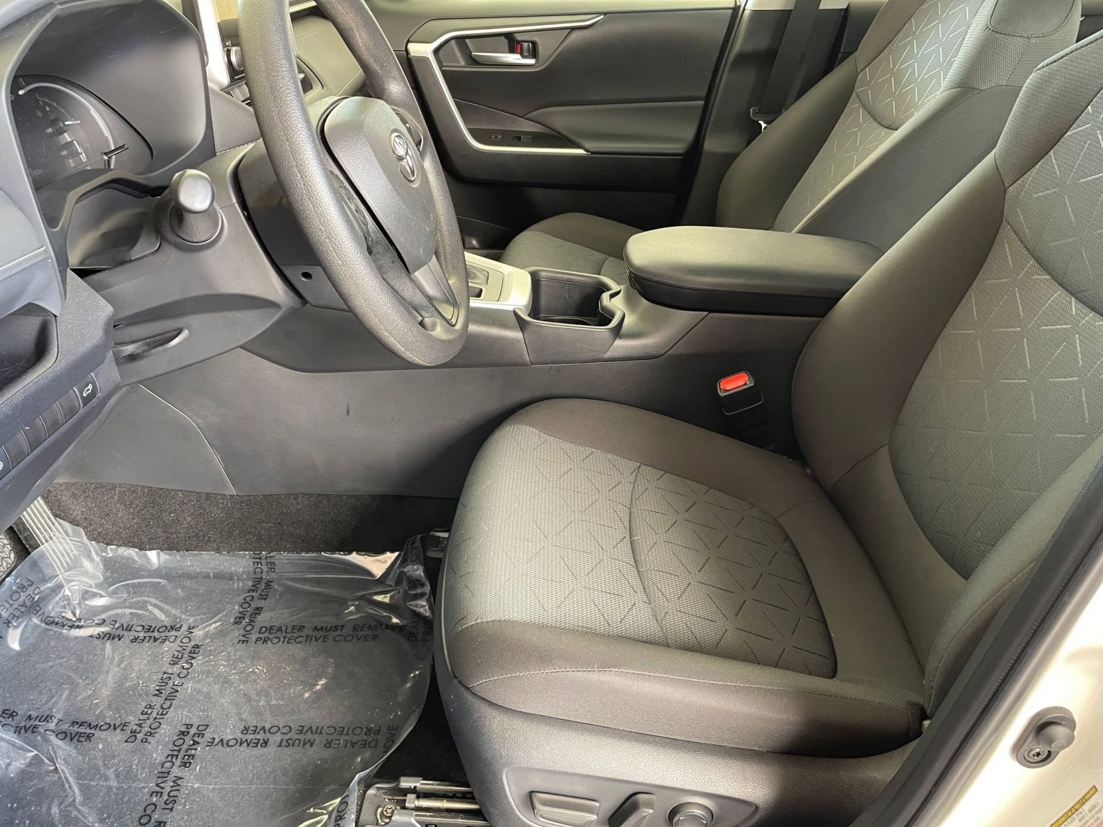 Thumbnail: 2025 Toyota RAV4 - 27