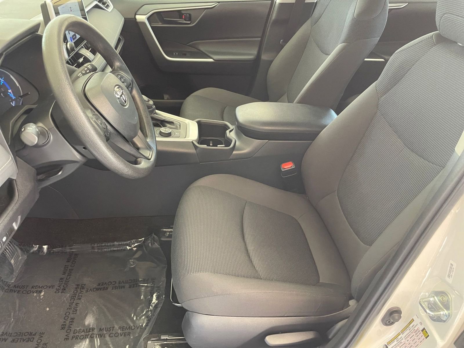 Thumbnail: 2025 Toyota RAV4 - 25