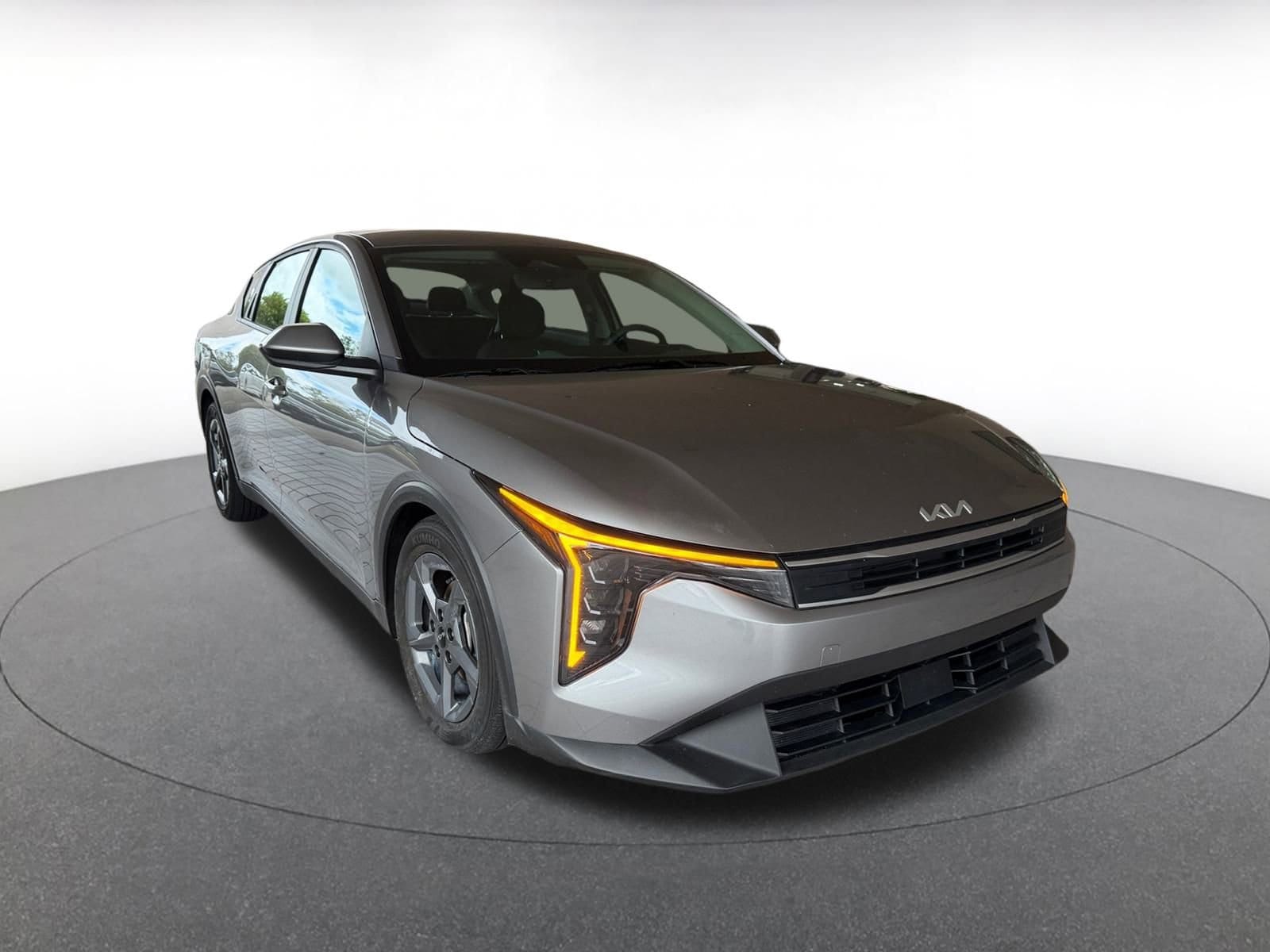 Thumbnail: 2025 Kia K4 - 1