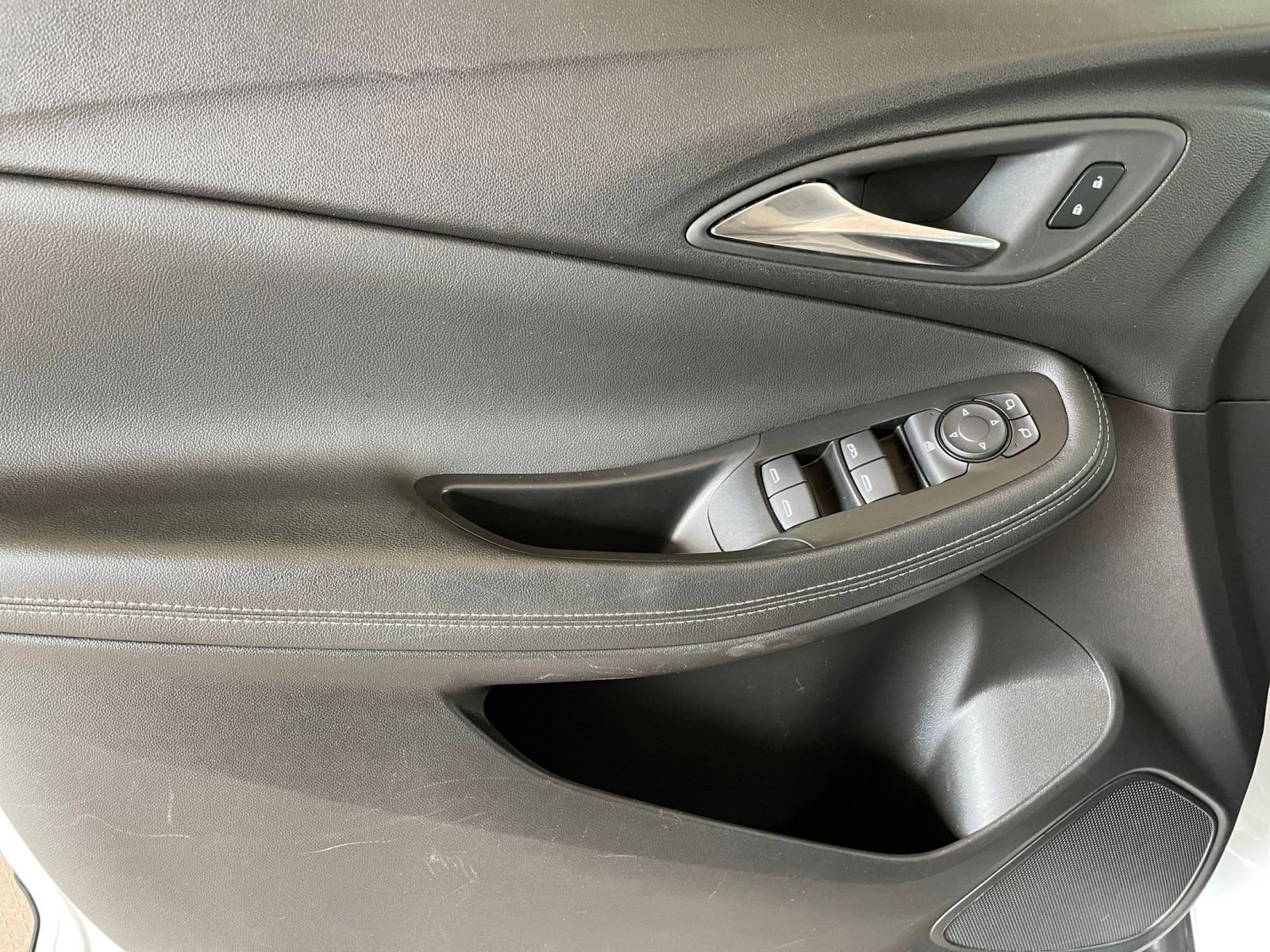 Thumbnail: 2025 Buick Encore GX - 18