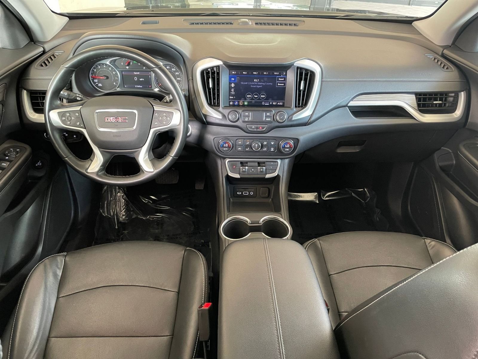 Thumbnail: 2023 GMC Terrain - 33
