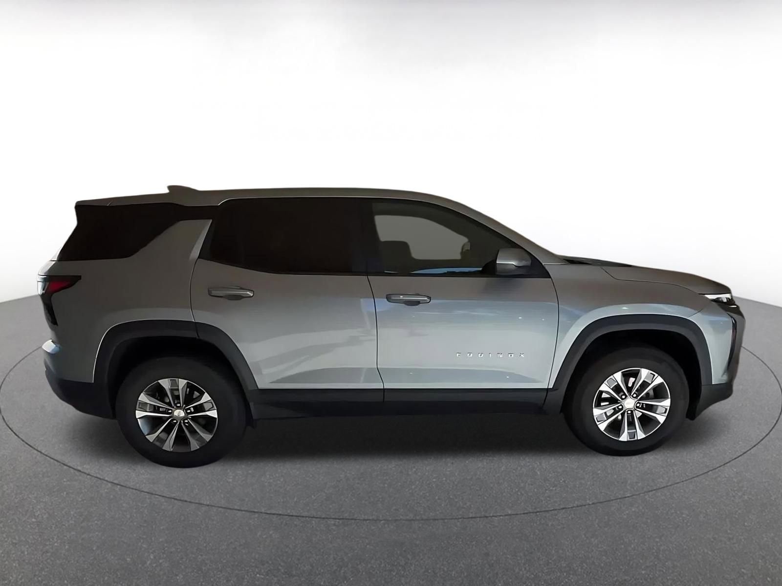 Thumbnail: 2025 Chevrolet Equinox - 16