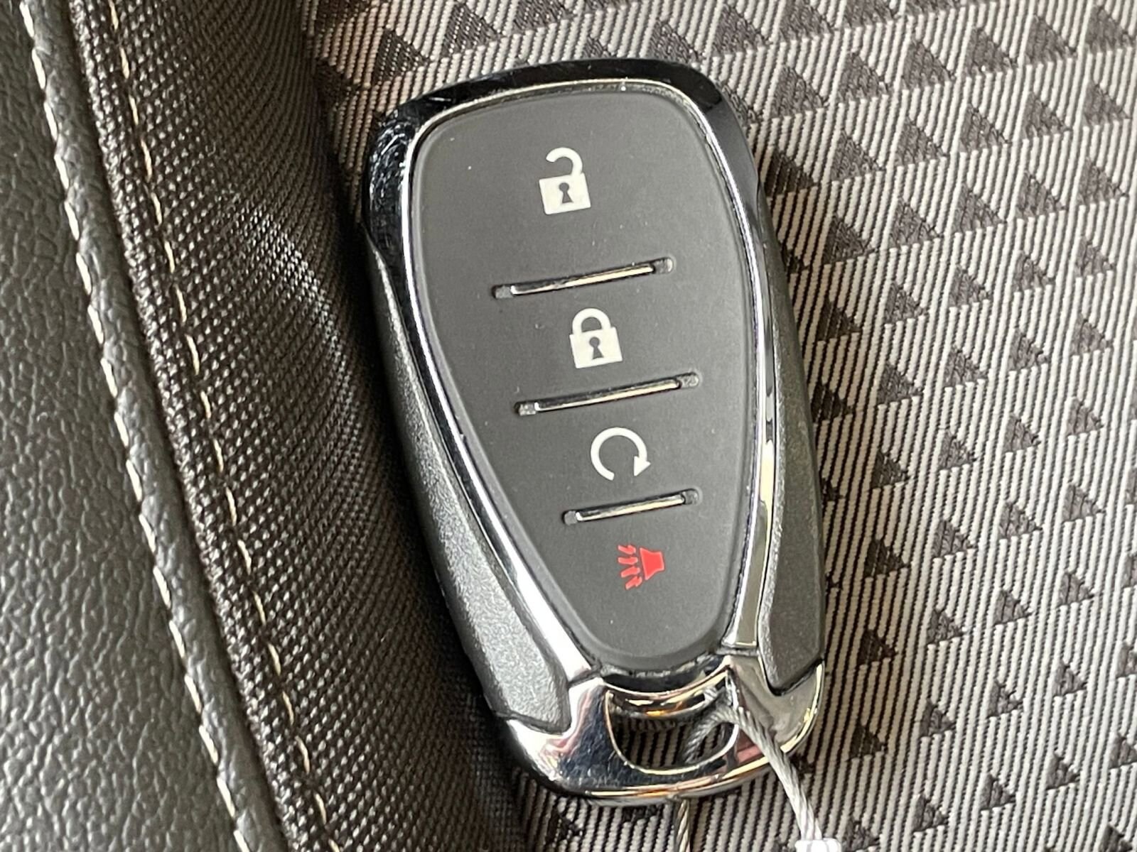 Thumbnail: 2025 Chevrolet Trax - 23