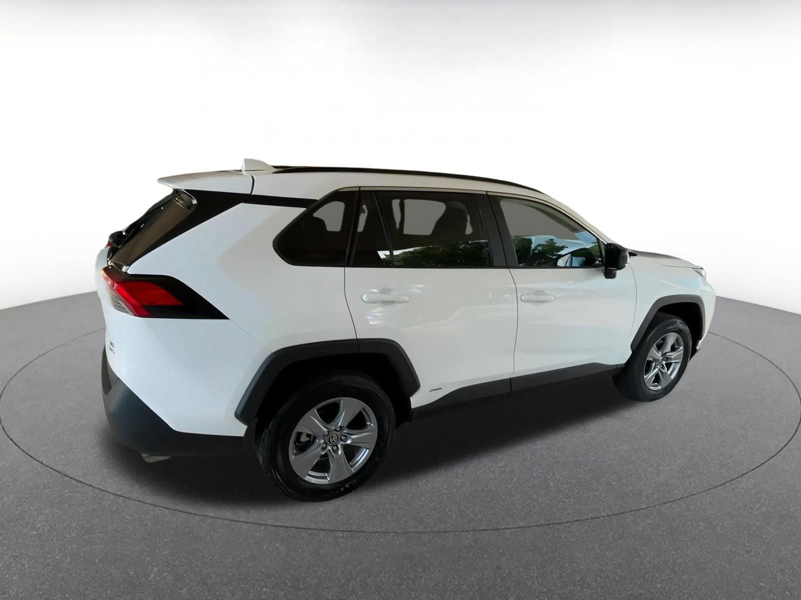 Thumbnail: 2025 Toyota RAV4 - 14