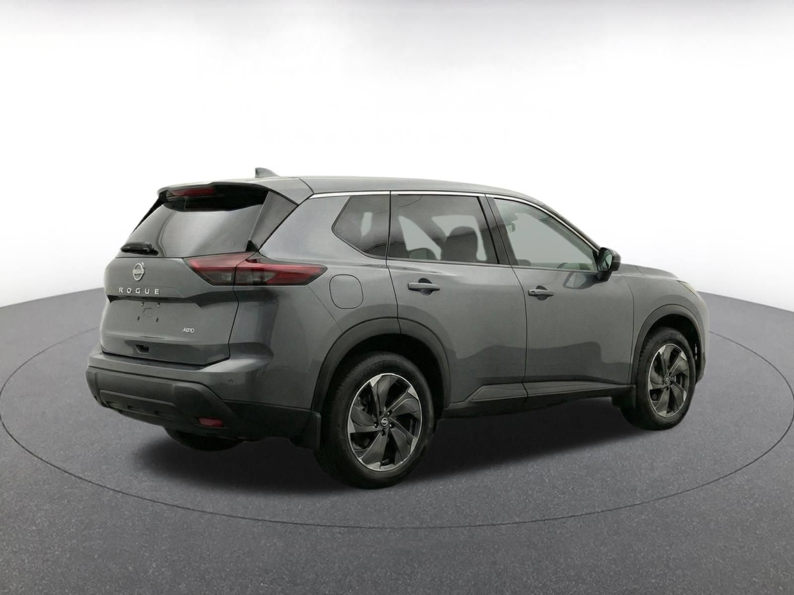Thumbnail: 2025 Nissan Rogue - 18