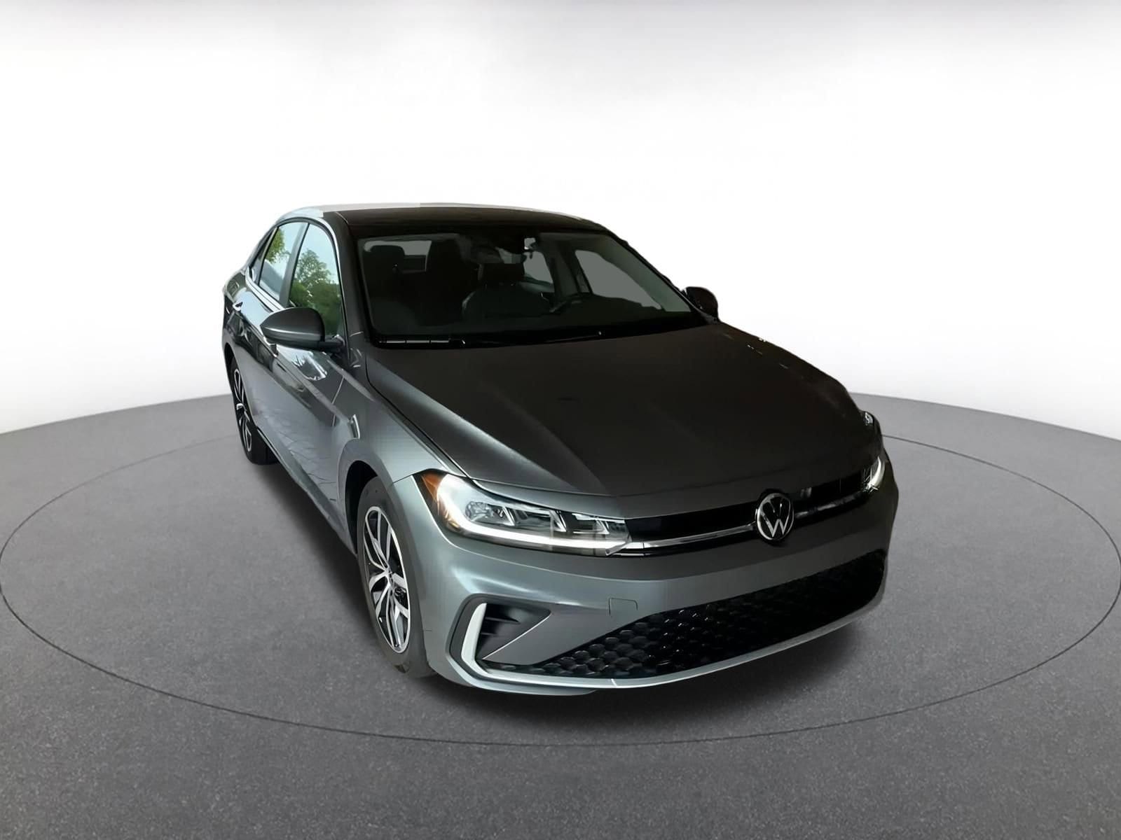 Thumbnail: 2025 Volkswagen Jetta - 3