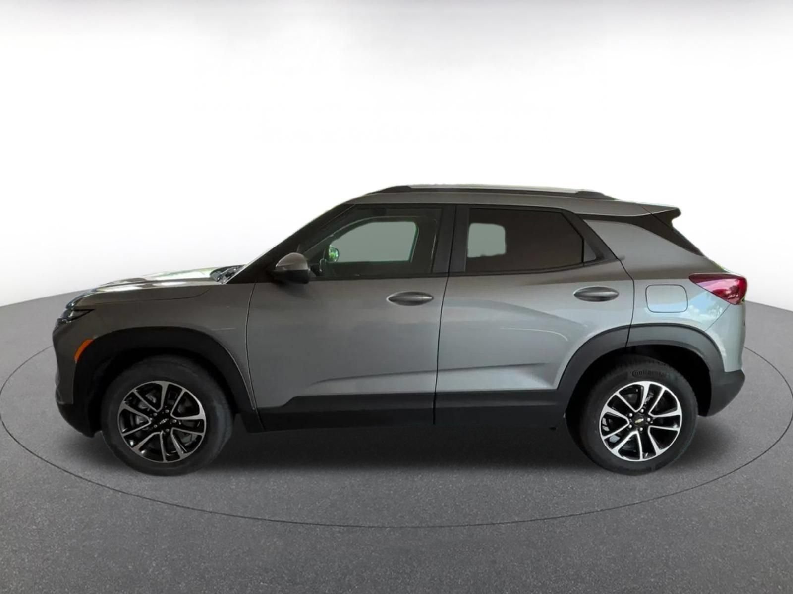 Thumbnail: 2025 Chevrolet TrailBlazer - 9