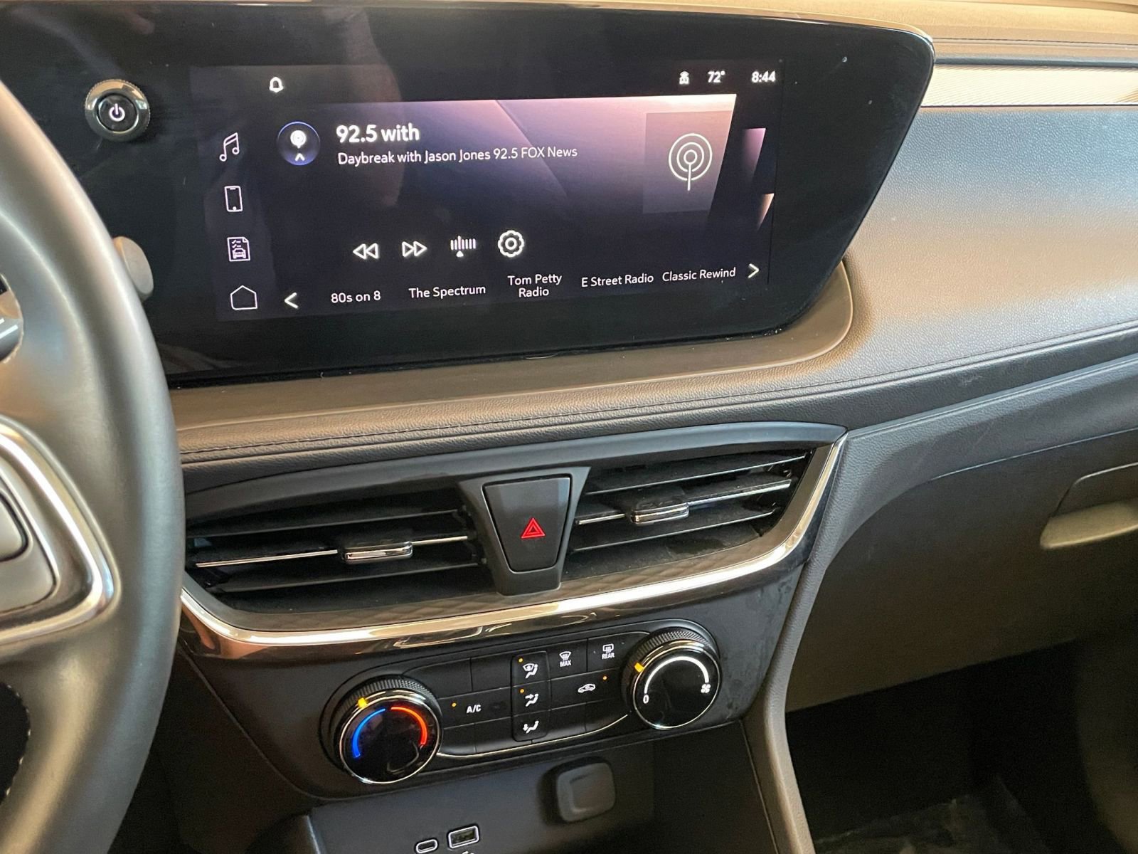 Thumbnail: 2025 Buick Encore GX - 18
