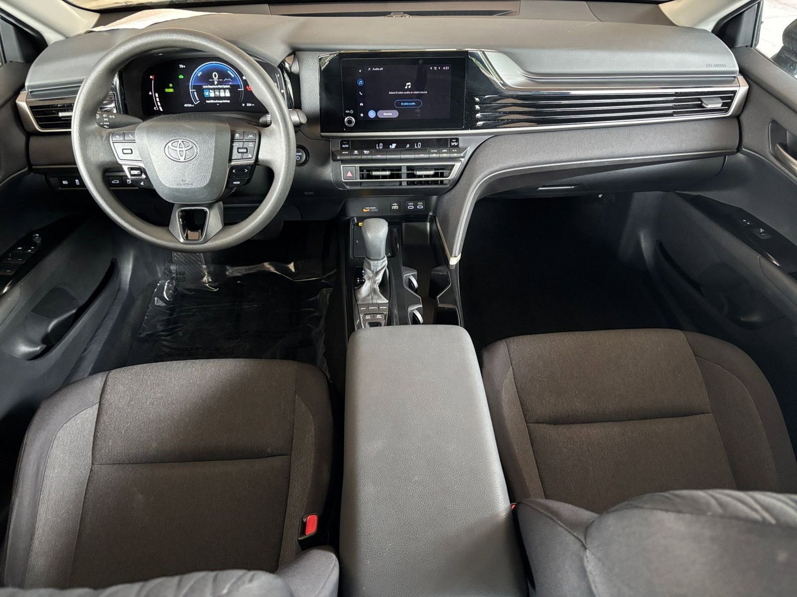 Thumbnail: 2025 Toyota Camry - 32
