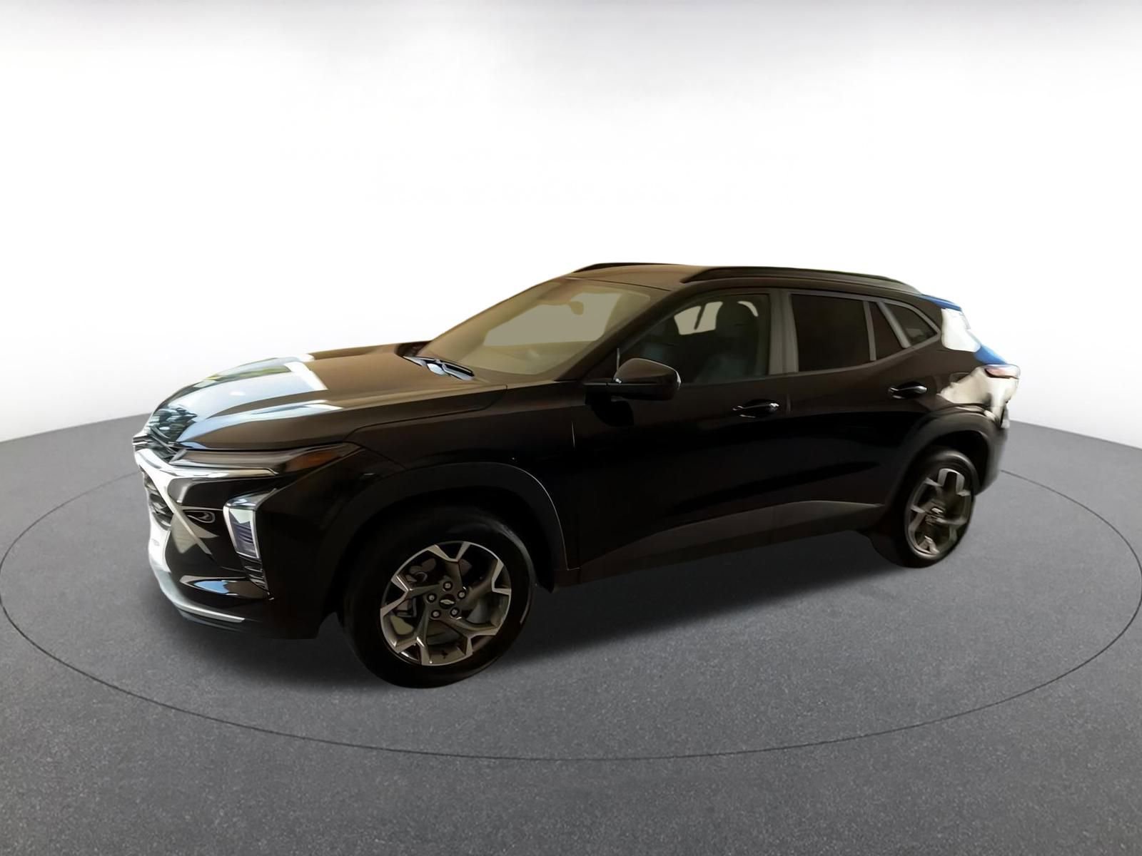 Thumbnail: 2025 Chevrolet Trax - 11