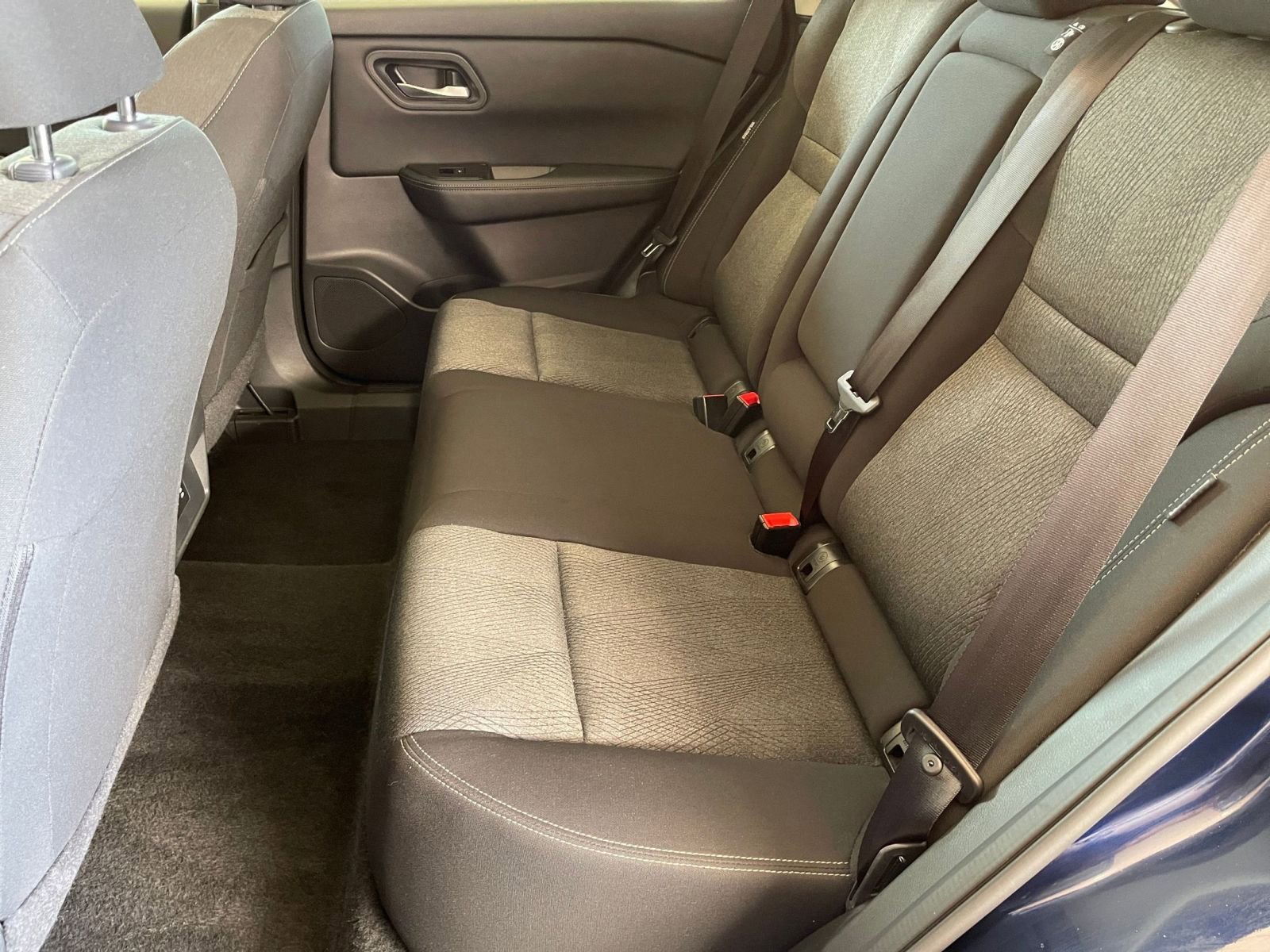 Thumbnail: 2025 Nissan Rogue - 28