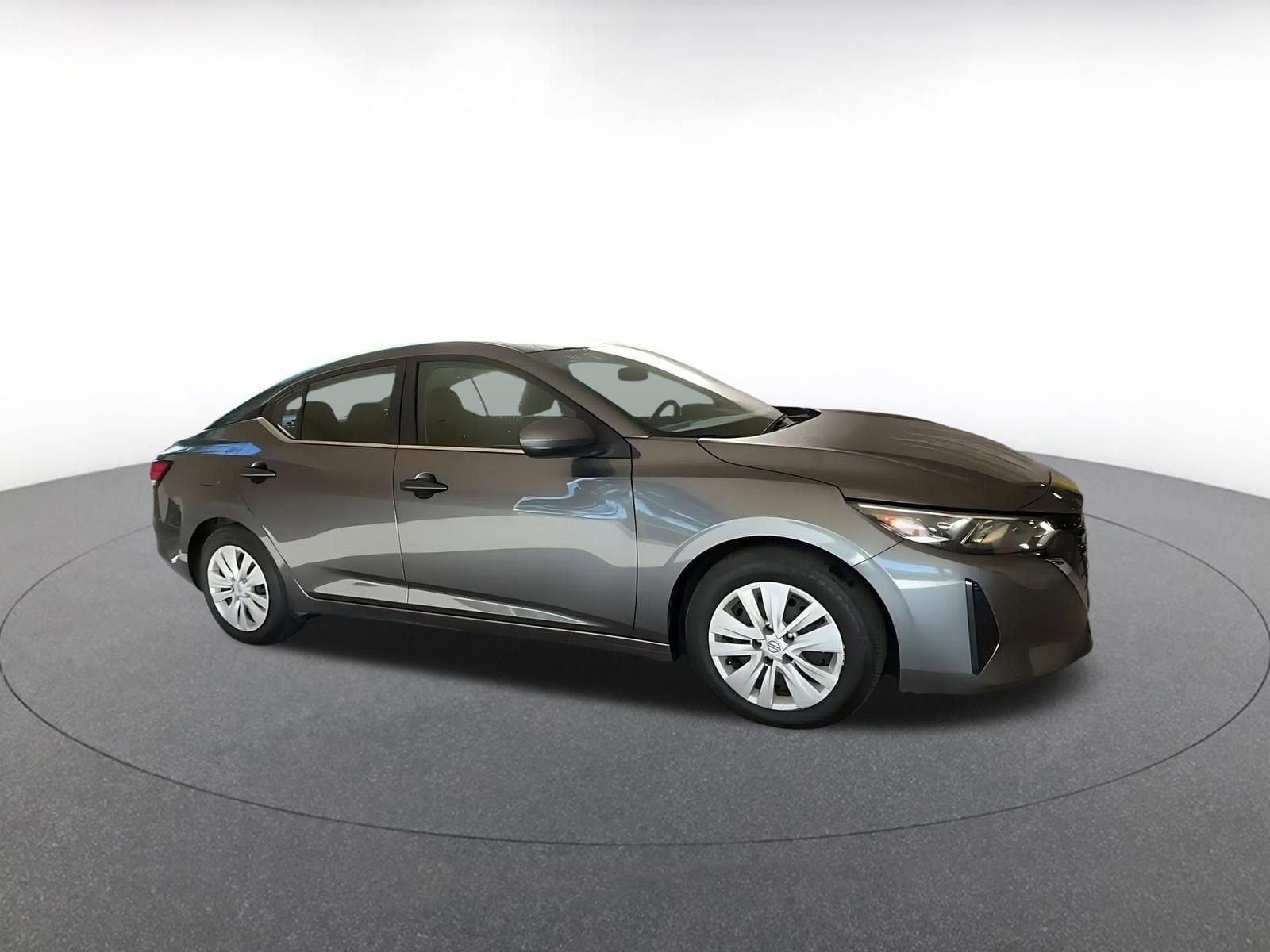 Thumbnail: 2025 Nissan Sentra - 2