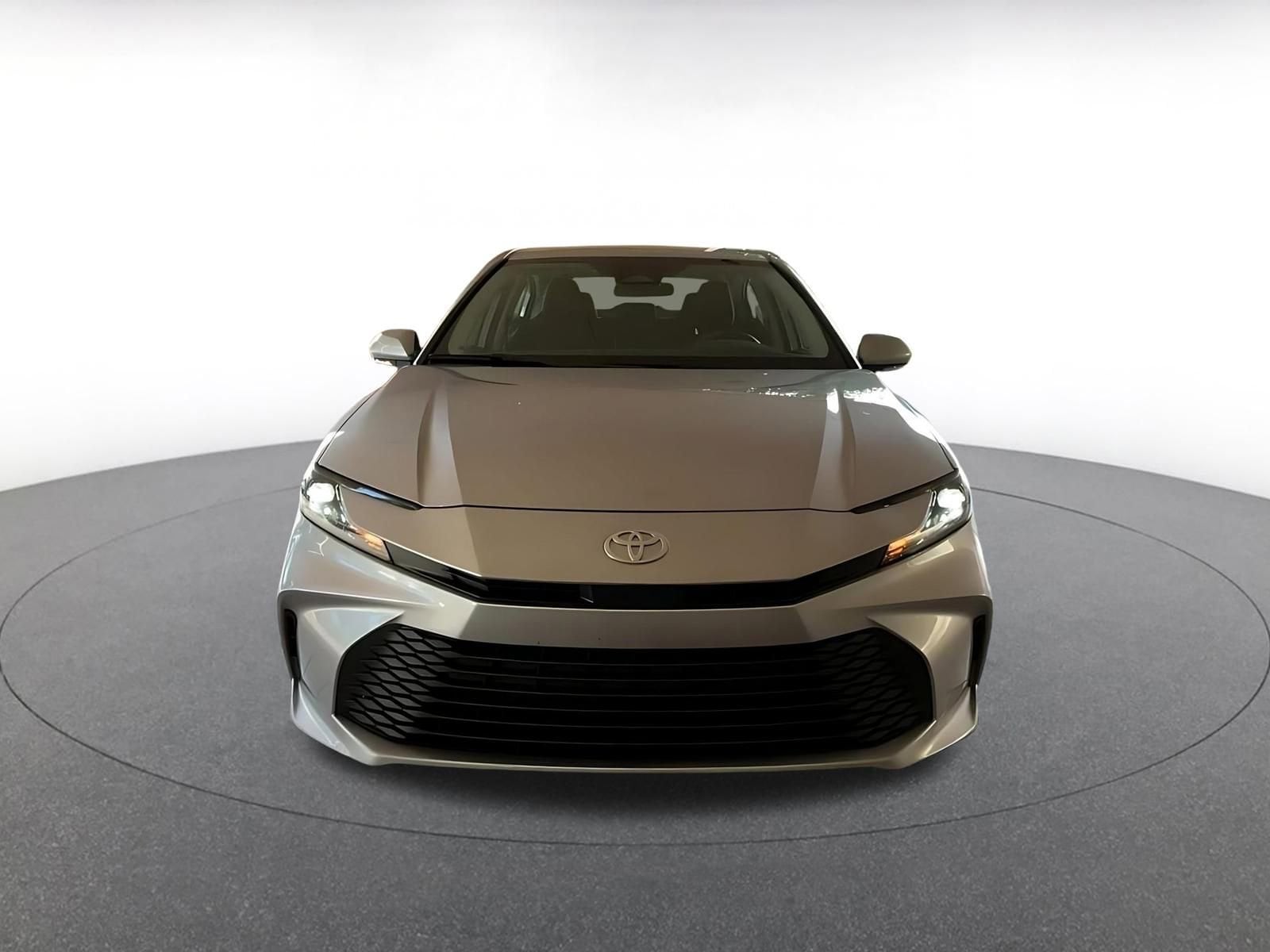 Thumbnail: 2025 Toyota Camry - 4