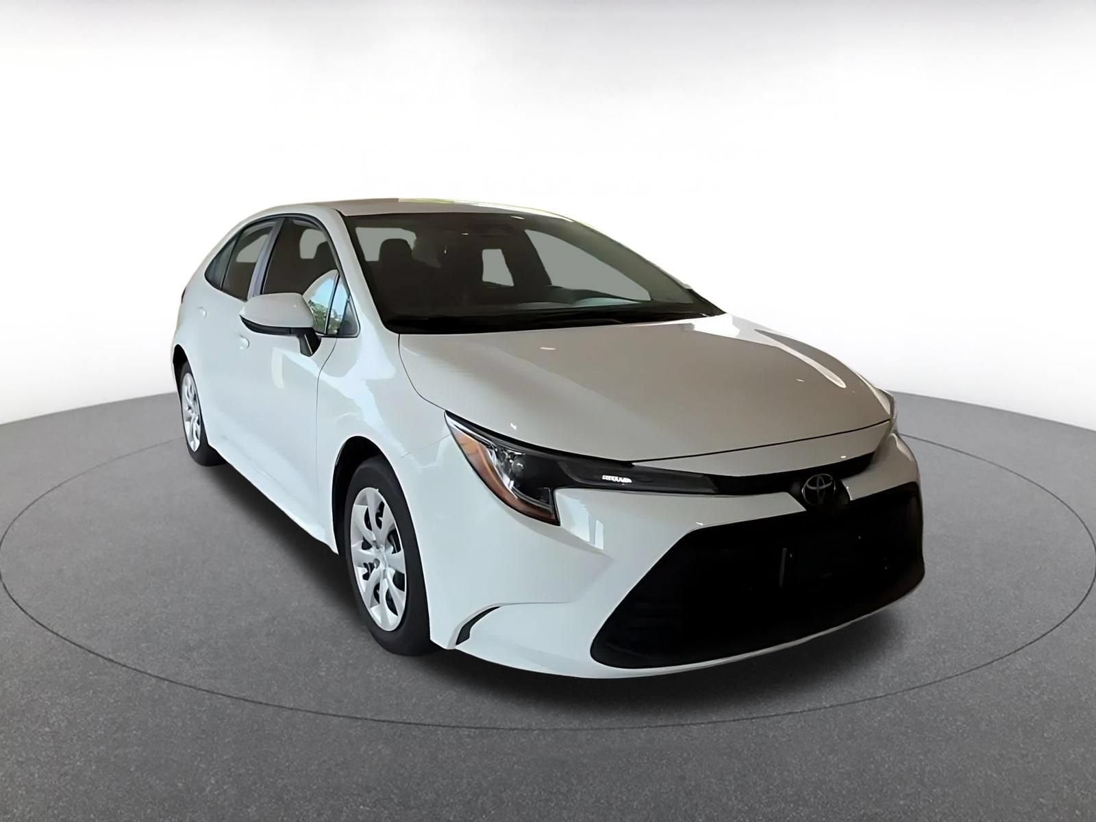 Thumbnail: 2025 Toyota Corolla - 3