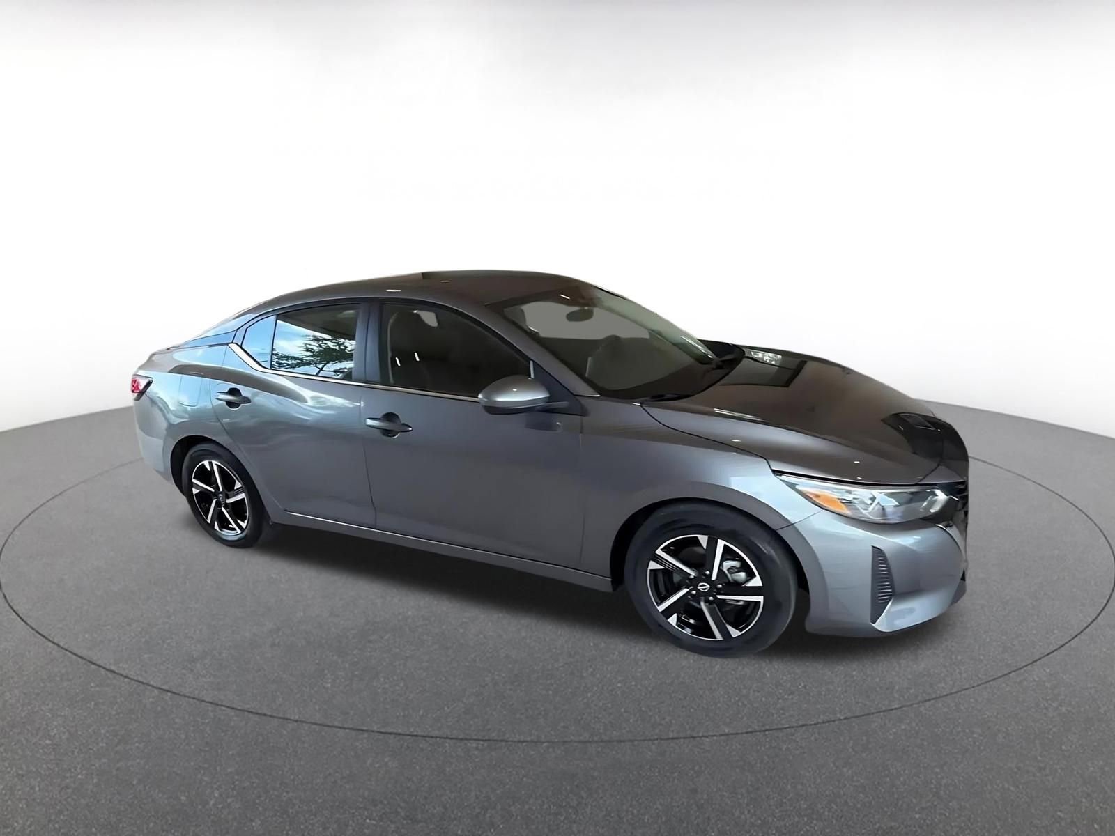 Thumbnail: 2025 Nissan Sentra - 2
