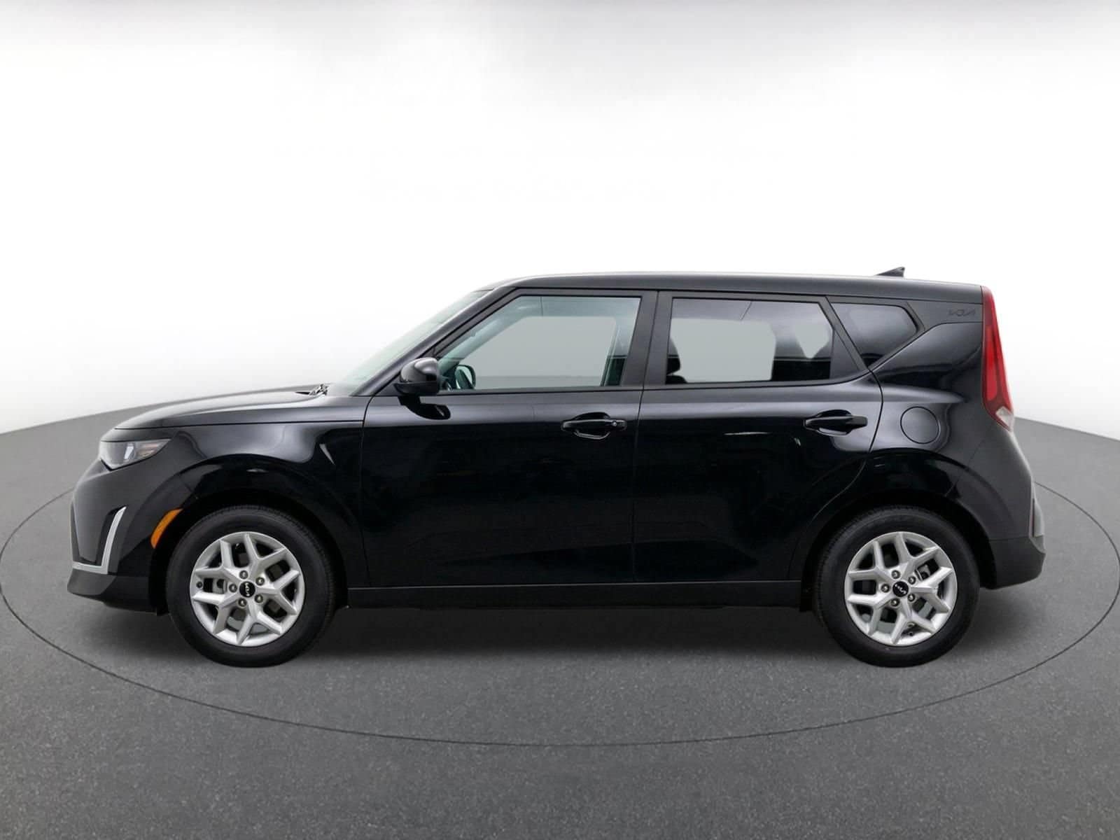 Thumbnail: 2025 Kia Soul - 9